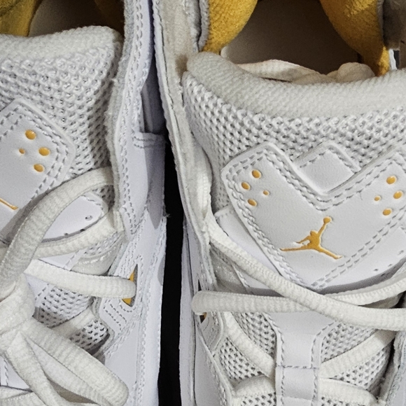 Jordan retro #7 YELLOW ,BLACK & WHITE SZ 7Y/7M - Picture 4 of 12